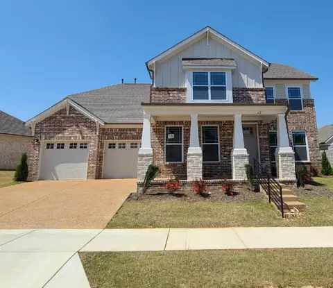 621 Yvonne Bend Dr, Collierville, TN 38017