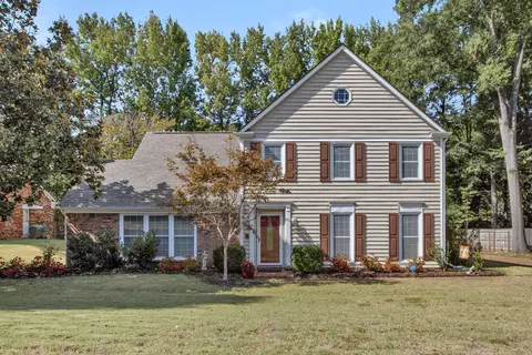 1419 Poplar Ridge Dr, Memphis, TN 38120