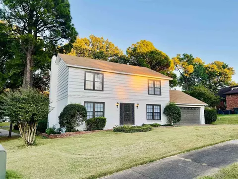 4824 Hornsby Dr, Memphis, TN 38116