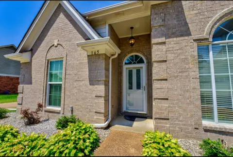 165 Oaksedge Dr, Oakland, TN 38060