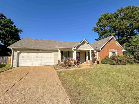 3326 Sandstone Cv, Bartlett, TN 38134