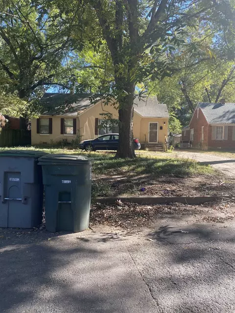 1046 Mcevers Rd, Memphis, TN 38111
