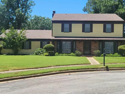 2867 Haughton Pl, Memphis, TN 38128