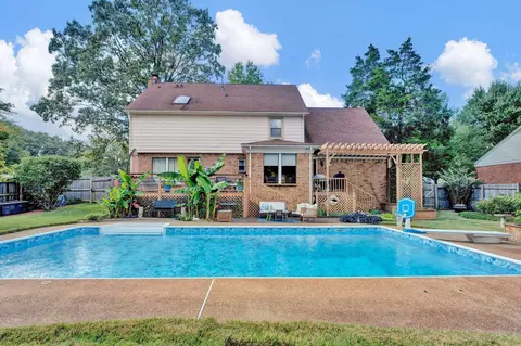 2308 Littlemore Dr, Memphis, TN 38016