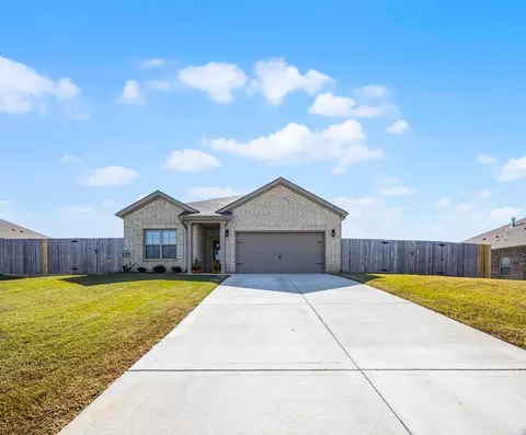 75 Grace Ann Ln, Oakland, TN 38060