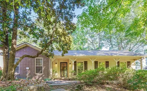 106 Ericson Rd, Cordova, TN 38018