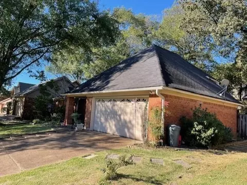 79 Shelley Renee Ln, Cordova, TN 38018