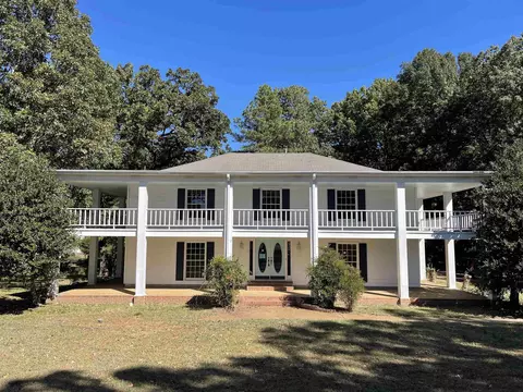 9220 Davies Plantation Rd, Bartlett, TN 38133