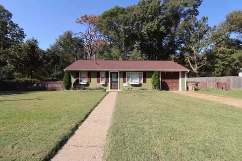 7815 Captain Rd, Millington, TN 38053