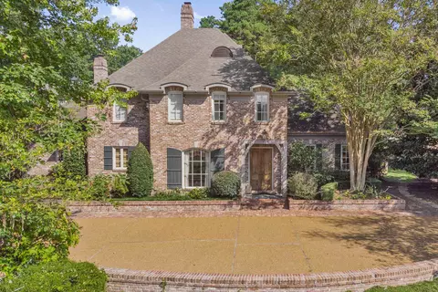 9333 Riveredge Dr, Memphis, TN 38018