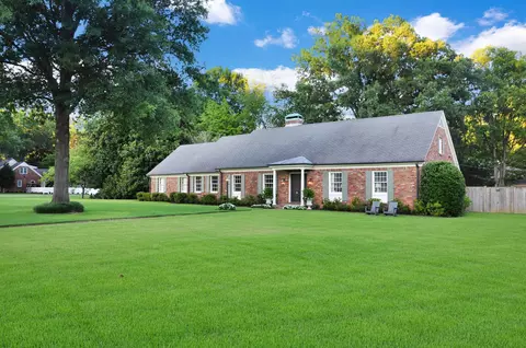 1226 Fair Meadow Rd, Memphis, TN 38117