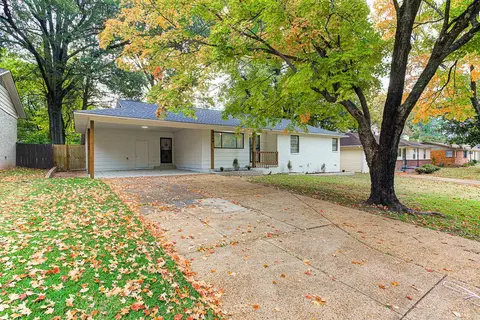 5094 Lochinvar Rd, Memphis, TN 38116