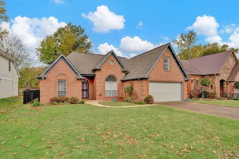 4081 Fairway View Cir W, Bartlett, TN 38135
