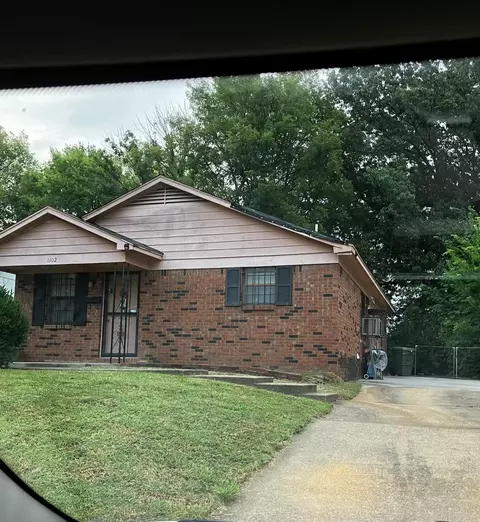 1102 Decatur Dr, Memphis, TN 38107