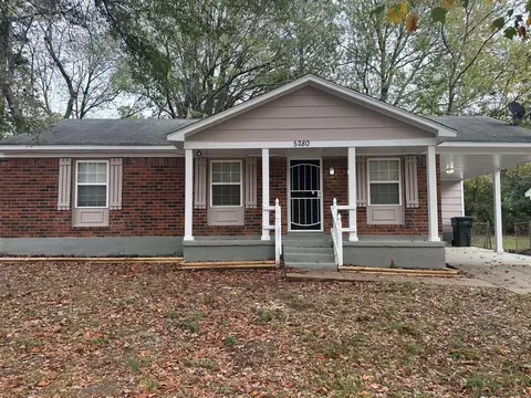 5280 Broken Oak Dr, Memphis, TN 38127