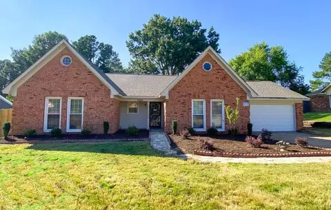6996 Cutter Mill Rd, Memphis, TN 38141