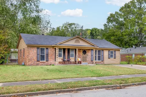 7747 Kiowa St, Millington, TN 38053