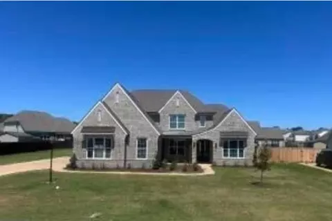 13653 Landry Ln, Olive Branch, MS 38654