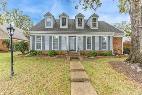 1890 Wicklow Way, Germantown, TN 38139