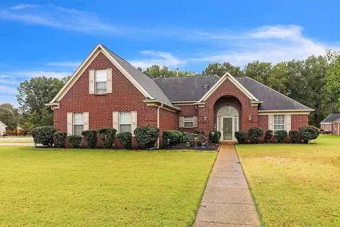 6915 Saint Micheals St, Olive Branch, MS 38654