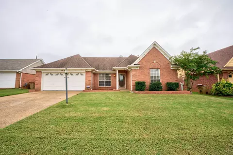 7657 Stone Manor Rd, Memphis, TN 38125