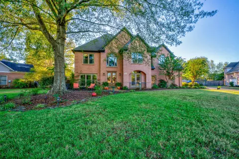 733 Sugarbush Cv N, Collierville, TN 38017