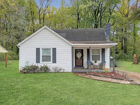 907 Chambliss Dr, Memphis, TN 38116