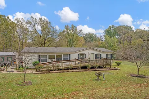 6170 Rust Rd, Millington, TN 38053