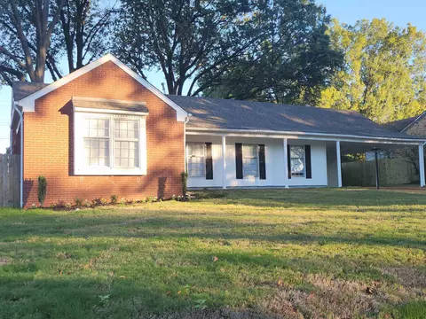 3642 Graceland Dr, Memphis, TN 38116