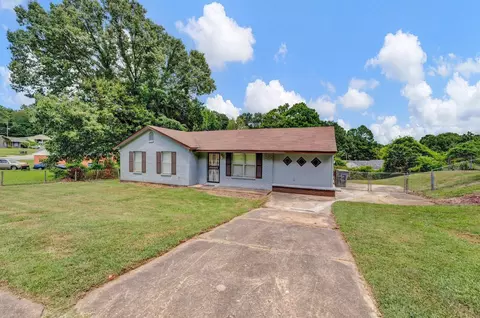 2170 Chattering Ln, Memphis, TN 38127