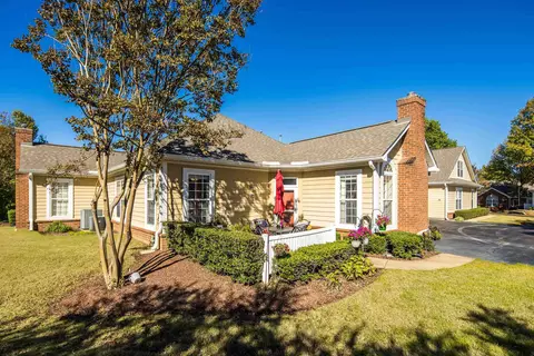 1821 Appling Oaks Cir #96, Cordova, TN 38016