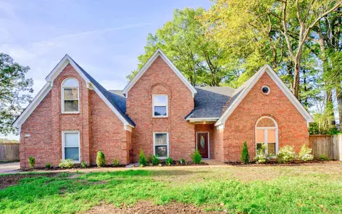 6636 S Kirby Oaks Cv, Memphis, TN 38119