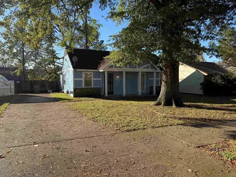 2477 Labonte Dr, Memphis, TN 38127