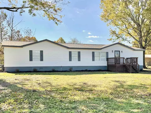730 Morris Dr, Somerville, TN 38068