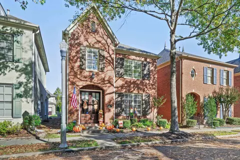 832 Mcferrin Ln, Collierville, TN 38017