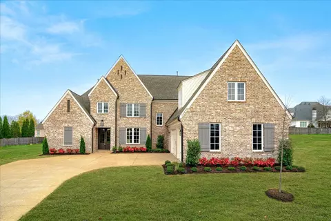 12600 Miss Cloud Rd, Collierville, TN 38017