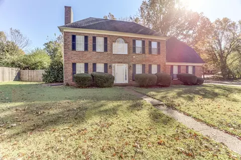 6130 Woodstock View Dr, Millington, TN 38053
