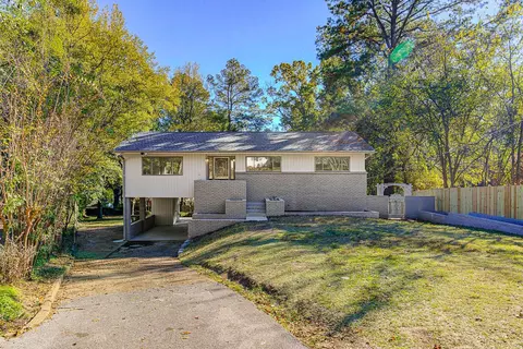 2785 Skylake Cv, Memphis, TN 38127