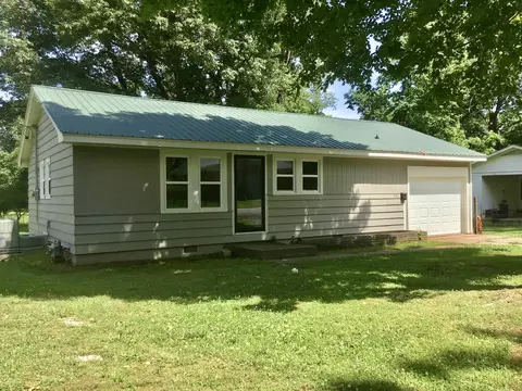 516 Wright St, Bolivar, TN 38008