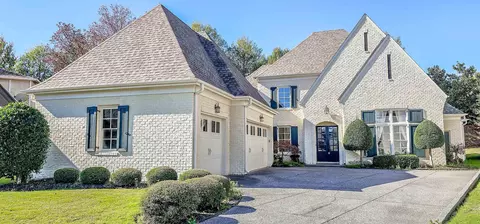 6664 Old Ivy Cv, Memphis, TN 38119