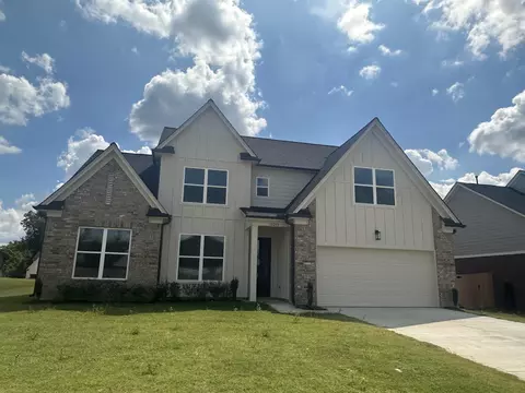10269 April Springs Dr, Olive Branch, MS 38654