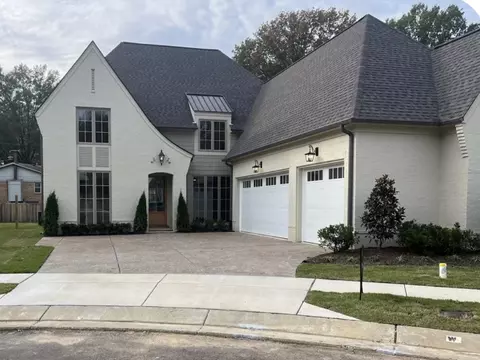 1683 Neshoba Oak Ln W, Germantown, TN 38138