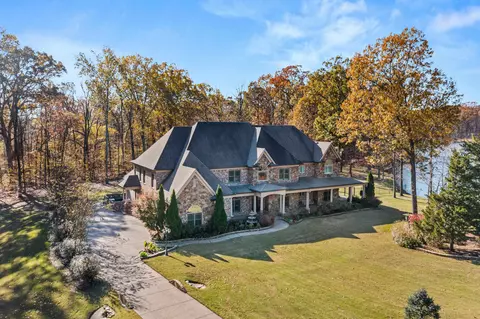 280 Knights Bridge Ln S, Unincorporated, TN 38028