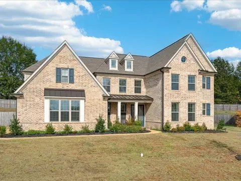 13866 High Fields Way, Olive Branch, MS 38654 photo 2