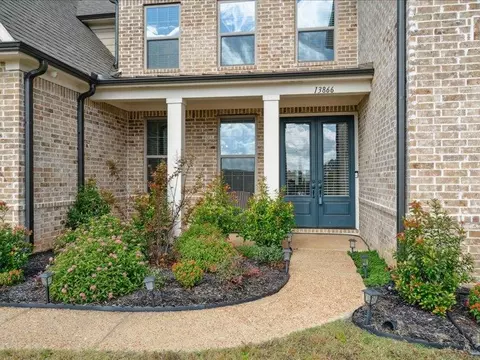 13866 High Fields Way, Olive Branch, MS 38654 photo 4