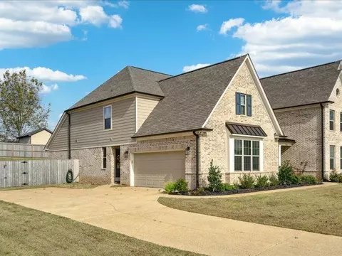 13866 High Fields Way, Olive Branch, MS 38654 photo 3