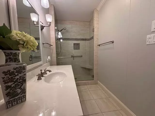 Bath - 101 Bettydale Cir, Iuka, MS 38852 photo 1 of 3