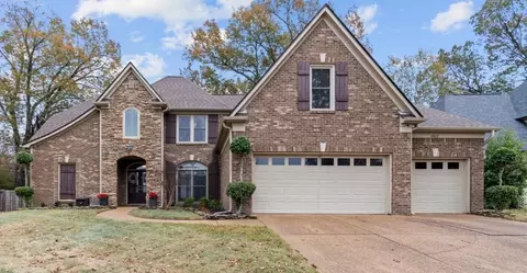 4862 Fox Springs Dr, Collierville, TN 38017