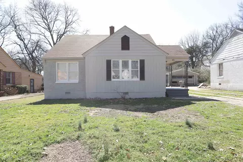 93 E Fernwood Ave, Memphis, TN 38109