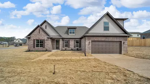 152 Pritchett Cv, Munford, TN 38058